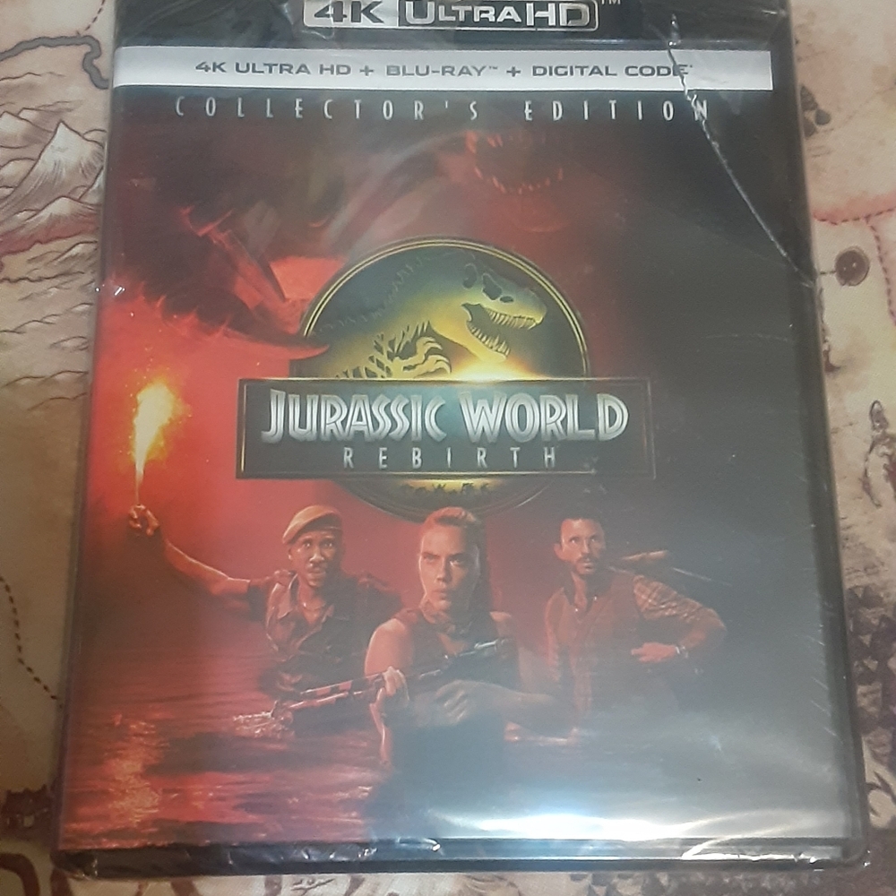 Jurassic World Rebirth 4K & Blu-ray , Sealed But With A Slice In The Case